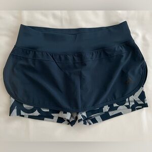Adidas women’s Climalite  Skirt/Short Size Small